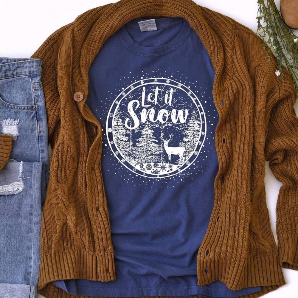 Navy blue long sleeve shirt - let it snow